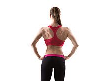 Самые эффективные упражнения для мышц спины с гантелями