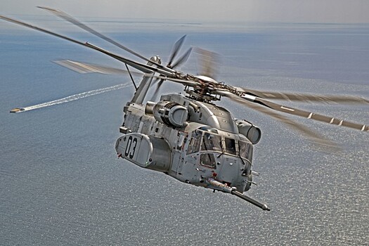 Минобороны Канады считает погибшими пропавших членов экипажа разбившегося вертолета