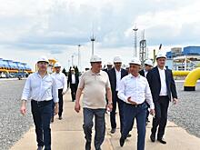 Анатолий Сердюков посетил компрессорную станцию предприятия «Газпром трансгаз Уфа»