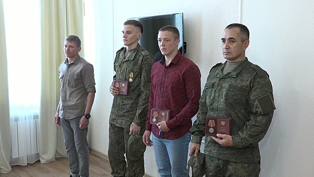 Четверо участников спецоперации получили государственные награды в Оренбурге