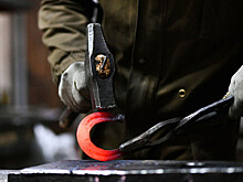 В РФ до конца года разработают программы повышения производительности труда