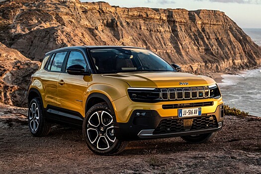 Представлен новый кроссовер Jeep Avenger для Европы: родня Opel и Peugeot, дешевле Renegade