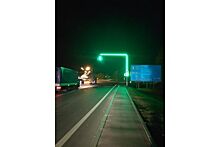 Светодиодные полосы на опорах светофоров устанавливают в Уфе