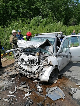 В Удмуртии в ДТП погиб мужчина, еще 5 человек получили травмы