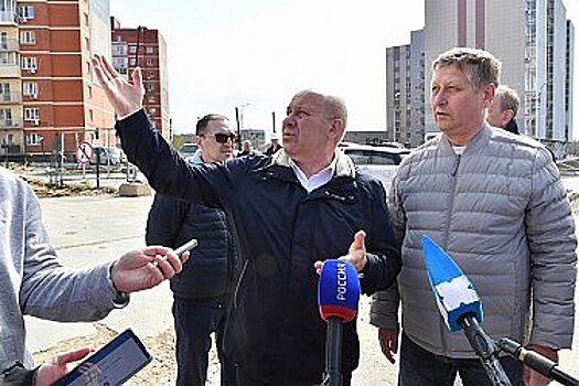 Мэр Хабаровска проверил объекты строительства и инфраструктуру города