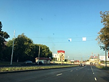 В Челябинске на участке Комсомольского проспекта появился разделительный газон