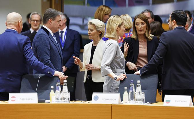 Европа назвала семь путей своего самоубийства