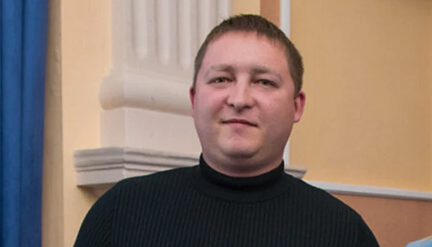 Против тренера Медовикова возбуждено дело по статье о развратных действиях в отношении несовершеннолетней («Р-Спорт»)