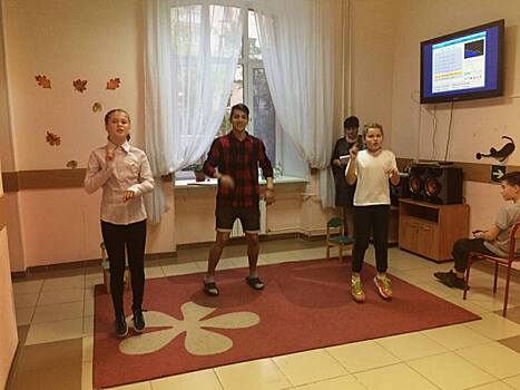 Концерт ко Дню учителя состоялся в Центре поддержки семьи «Красносельский»