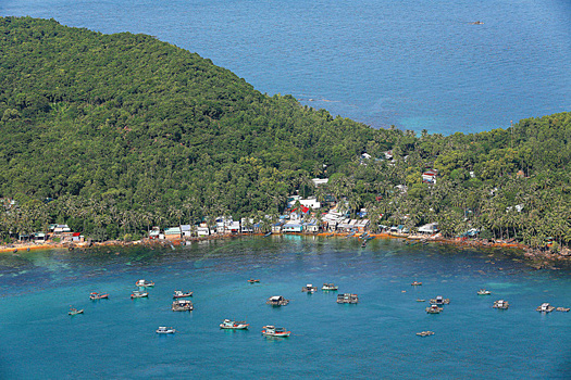 Островок Хонтом (Hon Thom): скрытая жемчужина в сердце вьетнамского моря