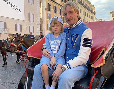 «Практически принцы»: Плющенко посадил сына в карету