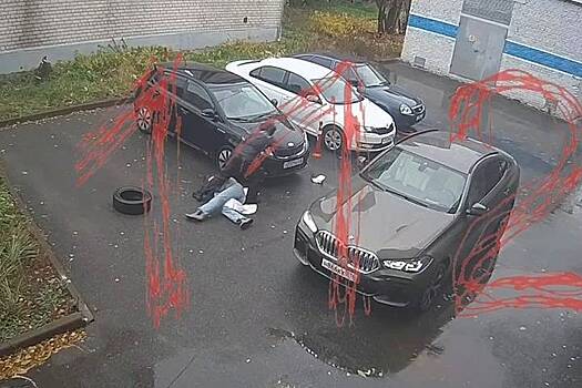 Напавшего с ножом на жену российского бизнесмена задержали