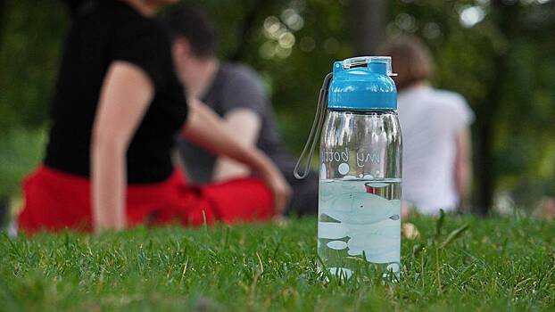 Россияне значительно увеличили потребление питьевой воды в розлив