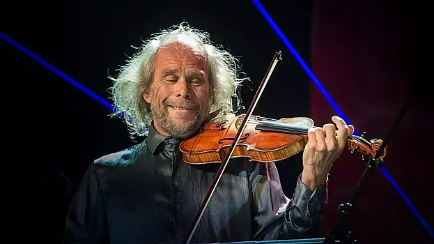 В Эстонии прекратили сотрудничать с выступившим в России музыкантом