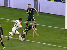 Первая красная на Евро-2024 показана шотландцу Портеусу: защитник шипами влетел в ногу Гюндогану в своей штрафной