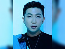 RM из BTS был зубрилой и ботаником в школе