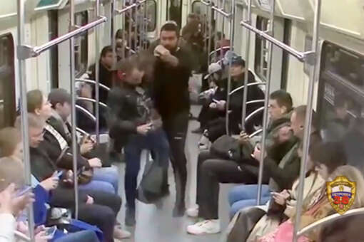 В Москве мужчину задержали по подозрению в нападении на пассажира в метро