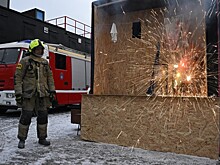 Дом взорвался в Челябинской области: мужчина оказался под завалми