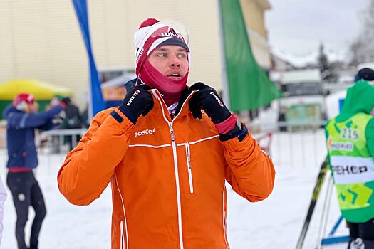 «Держим путь в Малиновку». Якимушкин опубликовал милую фотографию с семьёй