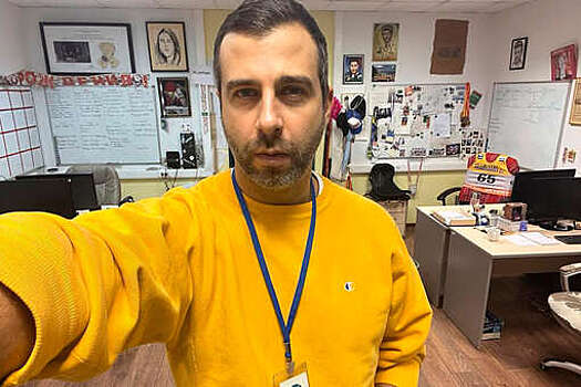 Вдова Окуджавы извинилась за программу концерта, из которой исключили Урганта