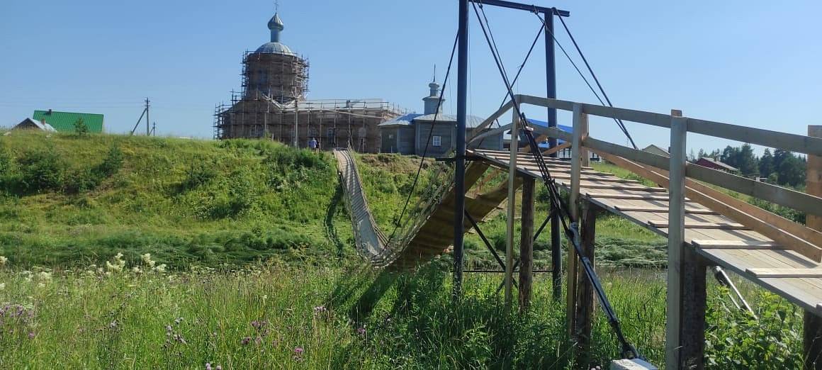 Число пострадавших при обрушении моста во время крестного хода под Вологдой возросло