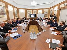 Поиск новых форм диалога между властями и жителями Среднего Урала стал ключевой темой Общественного политического совета при губернатора