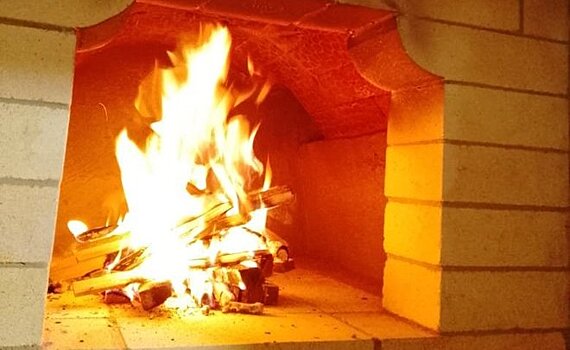 "Печи с лежанками снова в моде" — как новый тренд спасает умирающую профессию печника