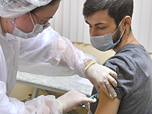 Мурашко напомнил о необходимости ревакцинироваться от ковида каждые полгода