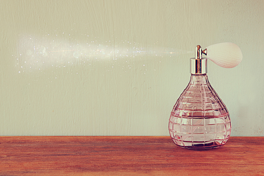 Юбилейный парфюм от Sisley: какой он?