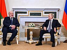 Путин поблагодарил Лукашенко за участие белорусских военных в параде в Москве