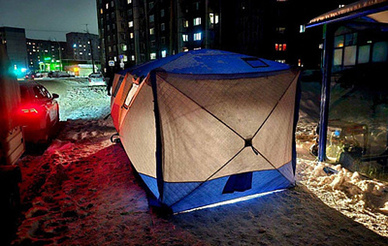 В Мурманске начали открывать уличные пункты помощи на фоне отключений света