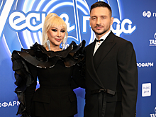 Лазарев высмеял Кудрявцеву, ставшую брюнеткой