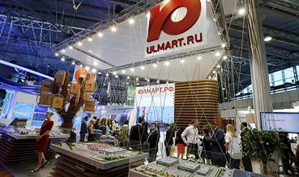 Банк "Санкт-Петербург" в суде требует 1,4 млрд руб от итейлера "Юлмарт"