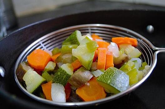 Медики сообщили о главных преимуществах вареных овощей