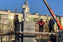 В Казани вновь установили памятник Серго Орджоникидзе