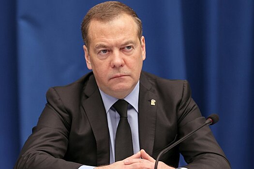 Медведев заявил о пополнении ВС РФ с начала года на 175 тысяч контрактников