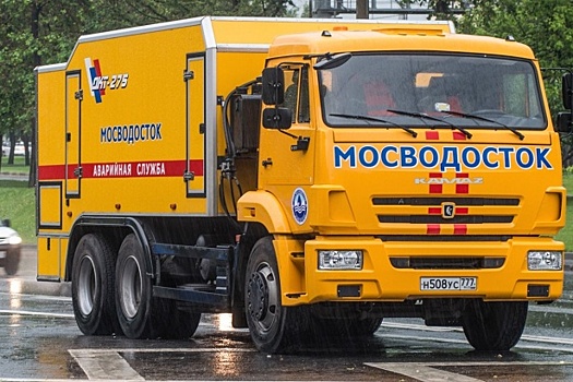 Более 1,1 тыс. сотрудников Мосводостока готовы к дежурству на улицах столицы в случае сильного дождя