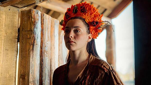 «Глупо сравнивать». Александра Дроздова высказалась на тему материнства