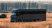 Dembell Motorhomes — автодом с салоном, где может разместиться спортивный автомобиль