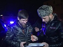 Рамзан Кадыров поздравил племянника с днем ГИБДД