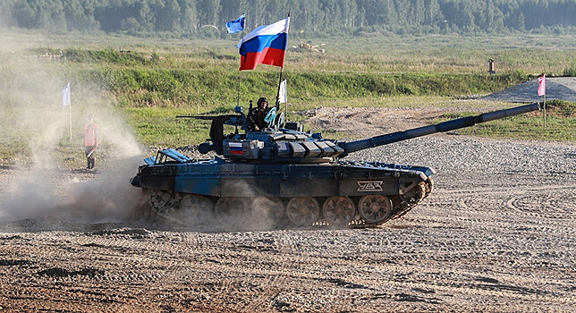 СНБУ: Украина закупает запчасти для танков у России