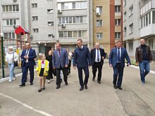 Сергей Степашин вручил в Саратове ключи от новых квартир переселенцам из ветхого жилья