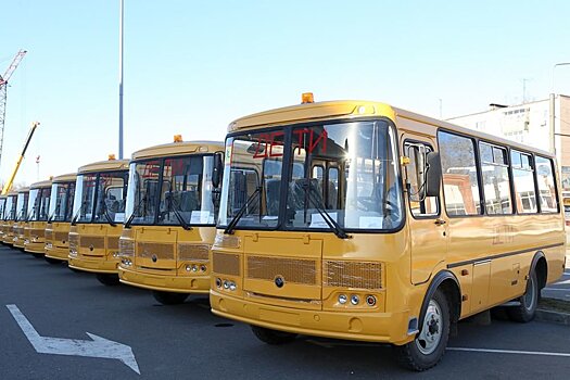 Пензенские власти закупили новые школьные автобусы