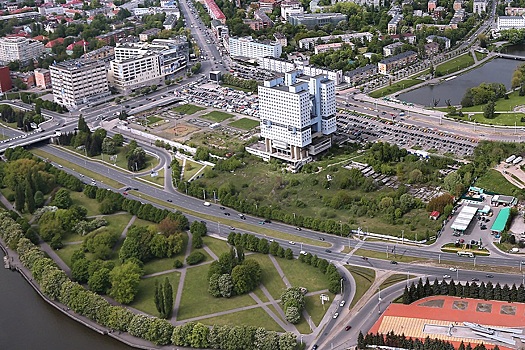 Антон Алиханов намерен «оживить» территорию у Дома Советов