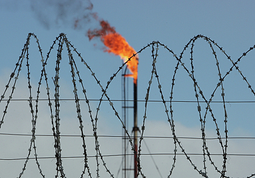 «Не против России»: Европа ввела высокий потолок цен на газ, чтобы он не ушел в Азию