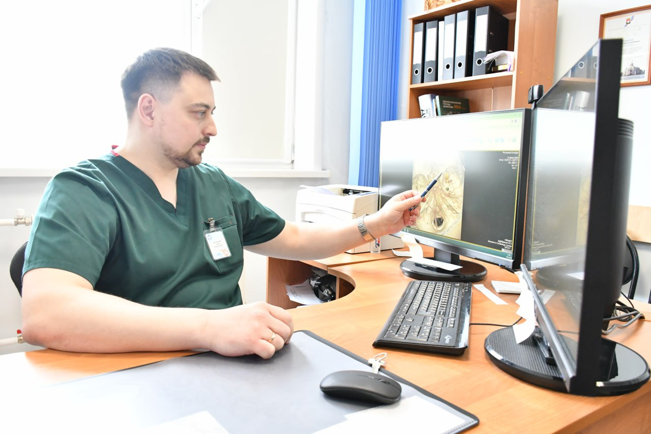 Кемеровские медики вскрыли череп мужчине из-за звона в ушах