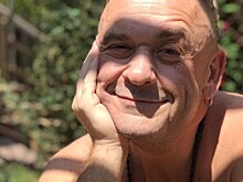 Похудевший на 70 кг юморист Морозов показал новую девушку: «Она маленькая, конечно»