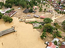 В Индонезии число погибших от наводнения выросло до 631