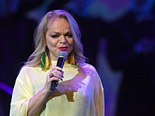 Юбилейный концерт Долиной решили перенести