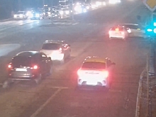 Опубликовано видео ДТП, в котором пострадала 3-летняя девочка в Волгограде